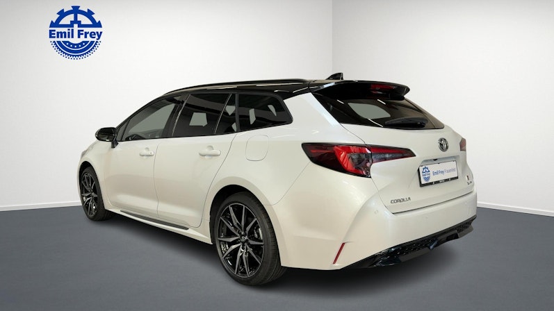 Vehicle image TOYOTA COROLLA