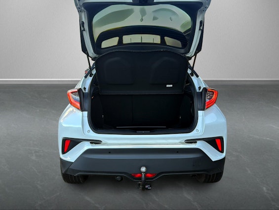 Vehicle image 9 Vehicle image 9