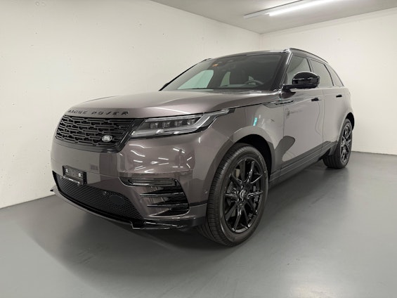 First vehicle image