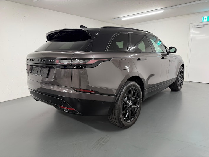 Vehicle image LAND ROVER RANGE ROVER VELAR