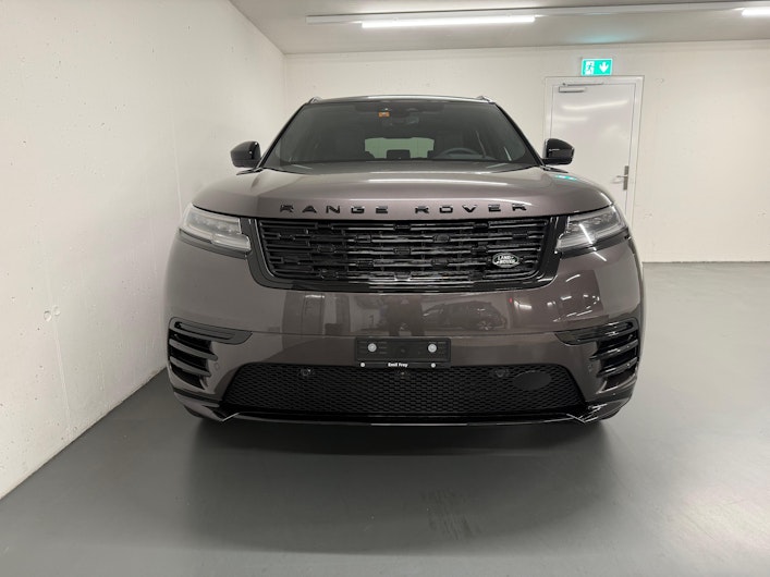 Vehicle image LAND ROVER RANGE ROVER VELAR