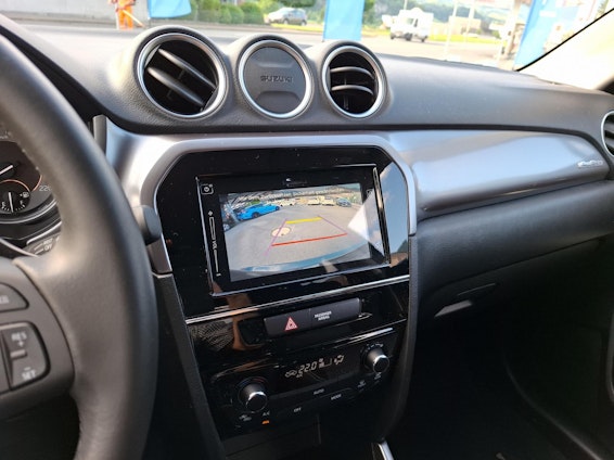Vehicle image 7