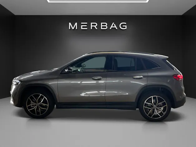 MERCEDES-BENZ EQA 250 AMG Line