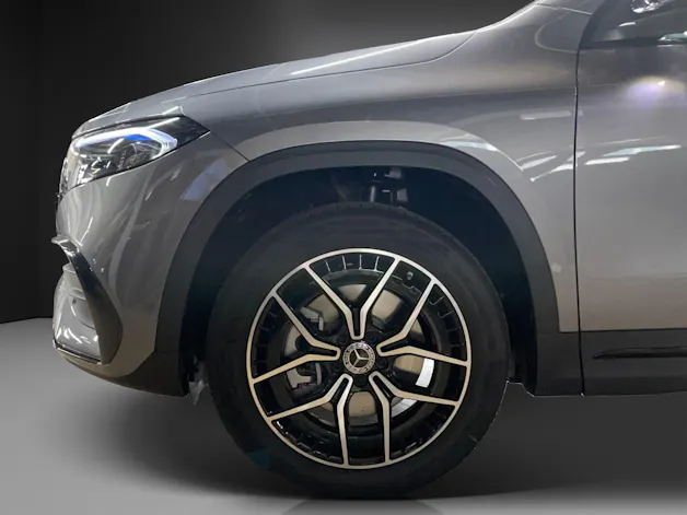 MERCEDES-BENZ EQA 250 AMG Line