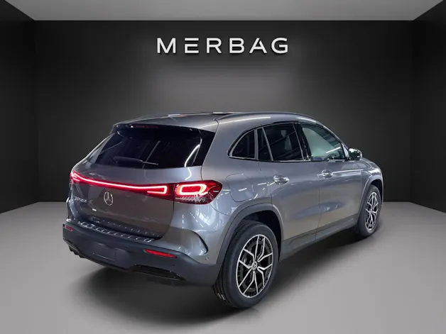 MERCEDES-BENZ EQA 250 AMG Line