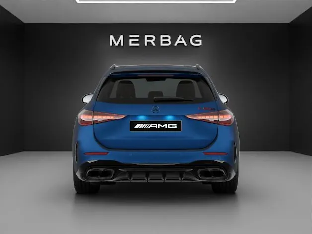 Mercedes-Benz C 63 S AMG T E Performance 4 Matic