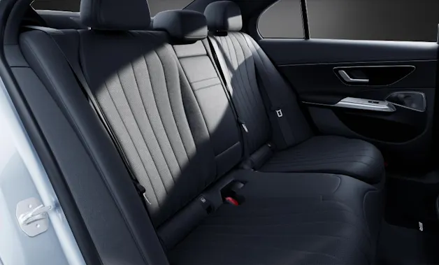 Mercedes-Benz E 220 d 4Matic 9G-Tronic