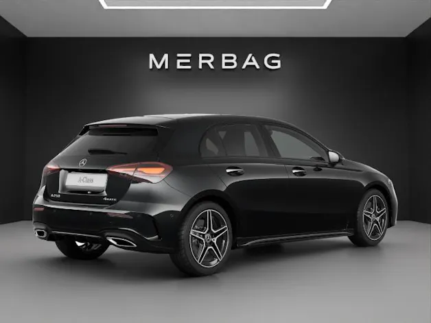 Mercedes-Benz A 250 4Matic 8G-DCT