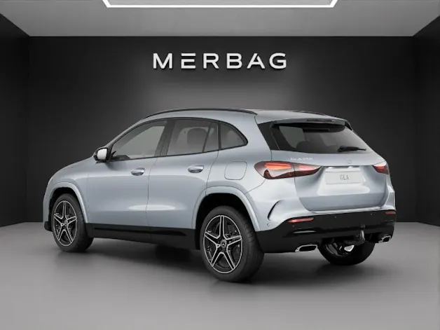 Mercedes-Benz GLA 250 4Matic 8G-DCT