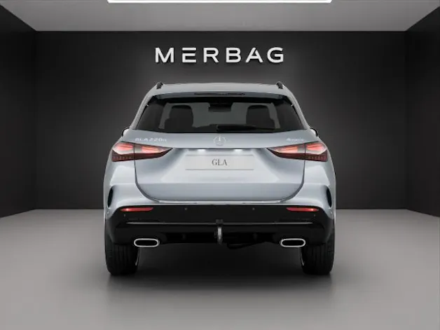 Mercedes-Benz GLA 220d 4Matic 8G-DCTSwiss Star