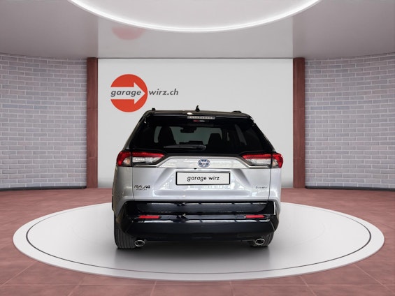 Vehicle image 3 Vehicle image 3