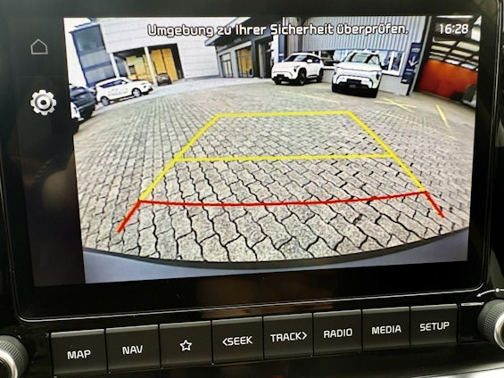 Vehicle image 4 Vehicle image 4