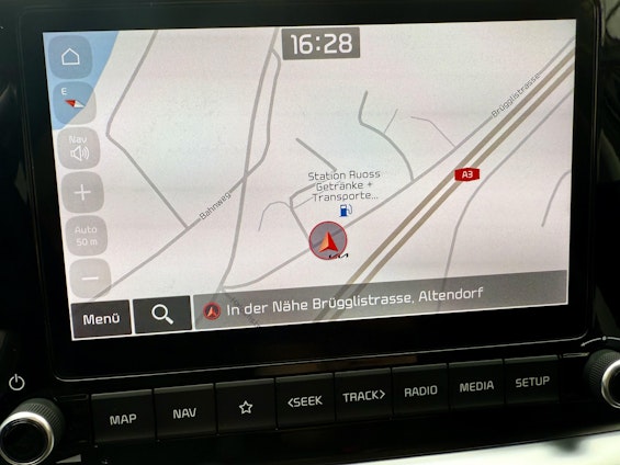 Vehicle image 3 Vehicle image 3