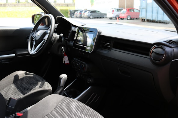 Vehicle image 8