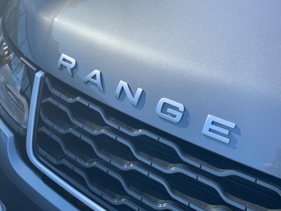 Vehicle image 13 Vehicle image 13