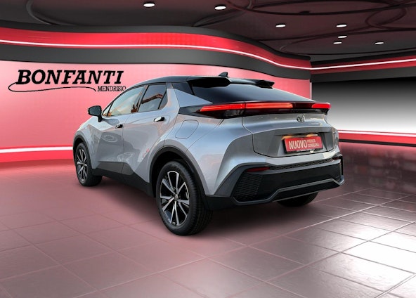 Vehicle image 4 Vehicle image 4