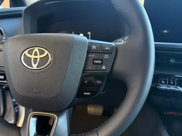 Toyota C-HR 2.0 PHEV Swiss Edition