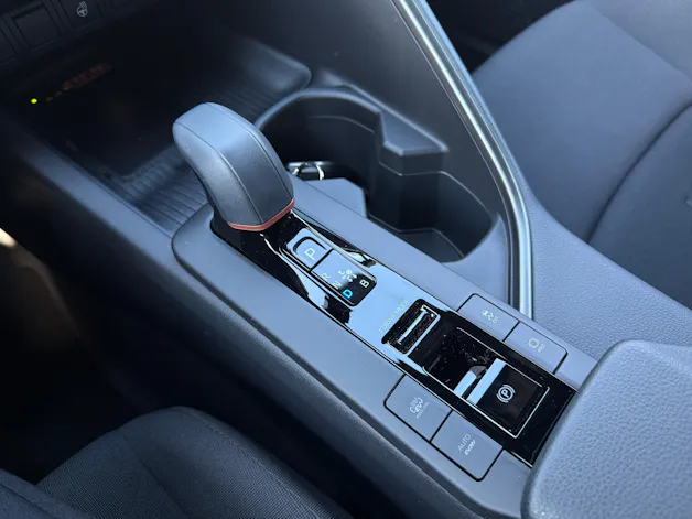 Toyota C-HR 2.0 PHEV Swiss Edition