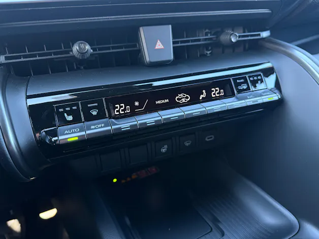 Toyota C-HR 2.0 PHEV Swiss Edition