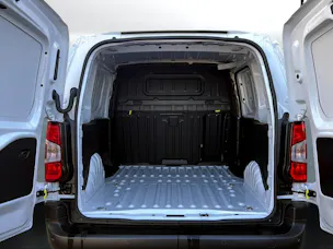 Toyota PROACE CITY Van L1 52KWh Active