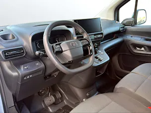 Toyota PROACE CITY Van L1 52KWh Active