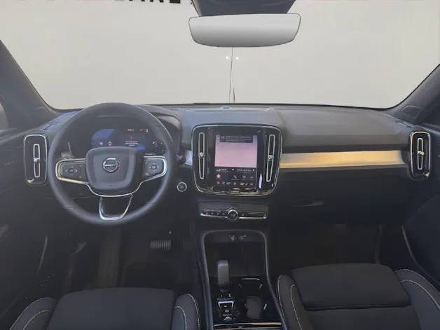 Volvo XC40 2.0 B4 MH Black Edition