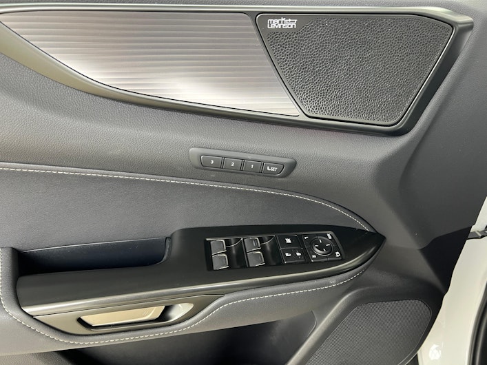 Vehicle image LEXUS NX