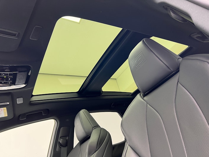 Vehicle image LEXUS NX