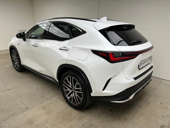Vehicle image LEXUS NX