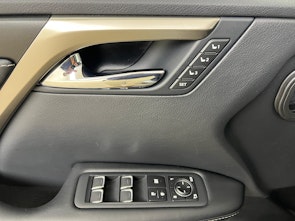 Vehicle image LEXUS RX 300 Special Edition