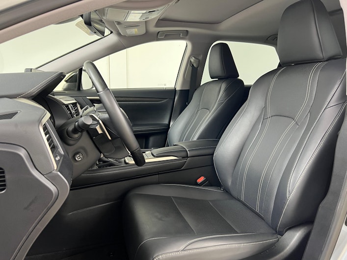 Vehicle image LEXUS RX