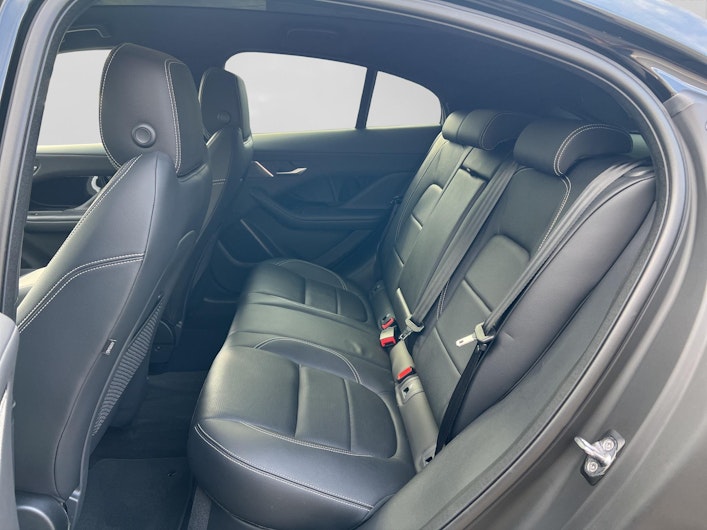 Vehicle image JAGUAR I-PACE