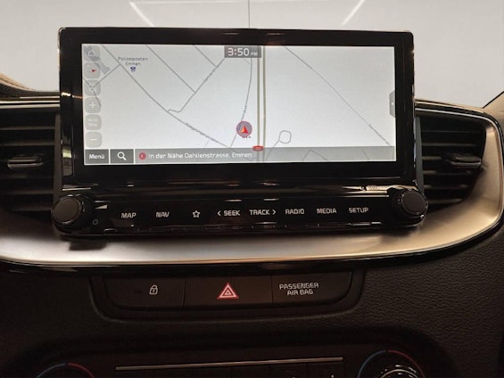 Vehicle image 12 Vehicle image 12