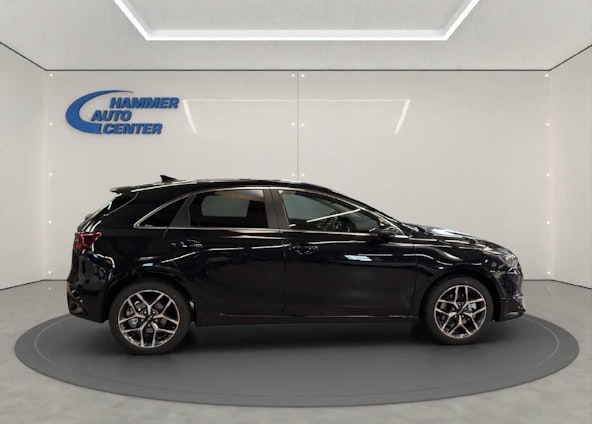 Vehicle image 6 Vehicle image 6