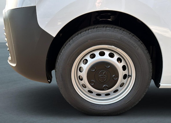 Vehicle image 9 Vehicle image 9