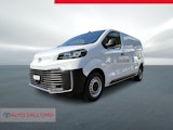 First vehicle image