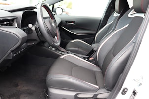 Vehicle image TOYOTA Corolla Touring Sports 2.0 HSD GR Sport