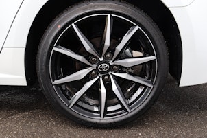 Vehicle image TOYOTA Corolla Touring Sports 2.0 HSD GR Sport