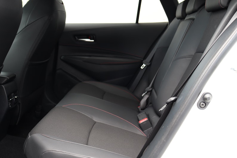 Vehicle image TOYOTA COROLLA