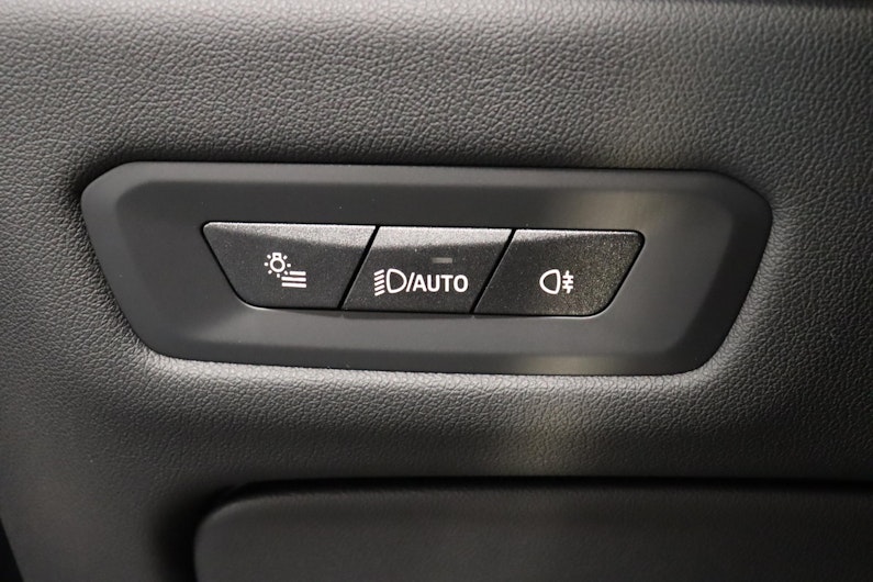 Vehicle image BMW X5