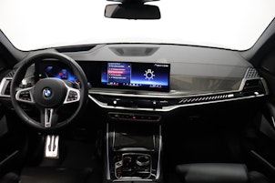 Vehicle image BMW X5 M60i xDrive