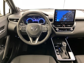 Vehicle image TOYOTA Corolla Cross 2.0 HSD Premium AWD-i