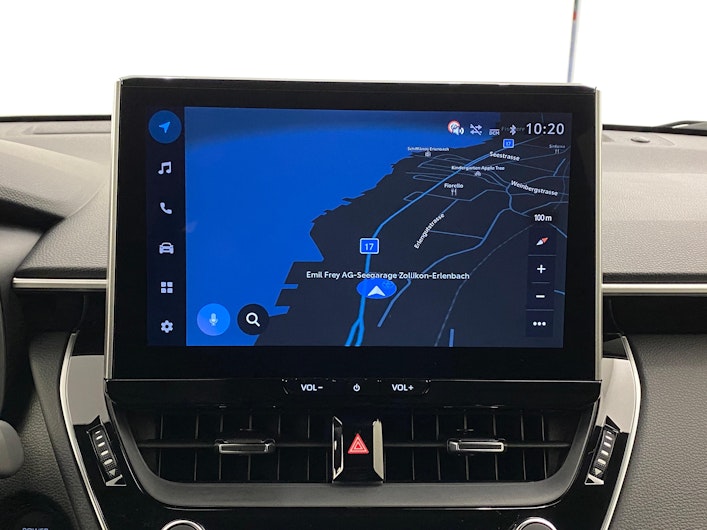 Vehicle image TOYOTA COROLLA CROSS