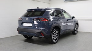 Vehicle image TOYOTA Corolla Cross 2.0 HSD Premium AWD-i