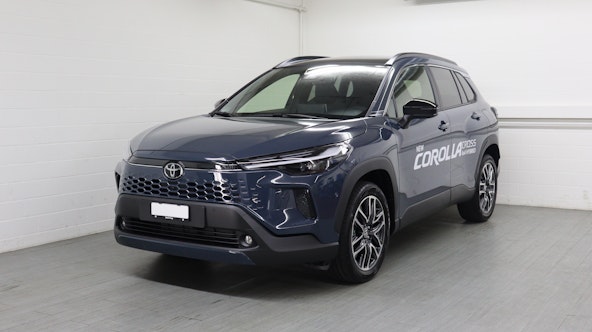 First vehicle image
