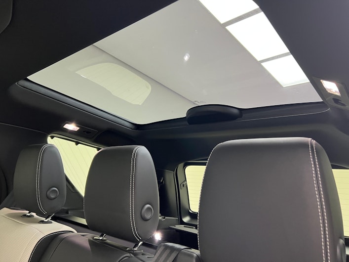 Vehicle image LAND ROVER DISCOVERY