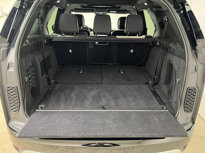 Vehicle image LAND ROVER DISCOVERY