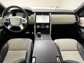 Vehicle image LAND ROVER Discovery 3.0 D I6 300 Metropolitan Edition