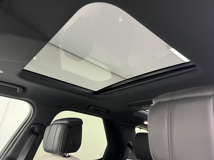 Vehicle image LAND ROVER DISCOVERY