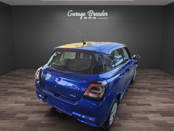 Vehicle image 6 Vehicle image 6